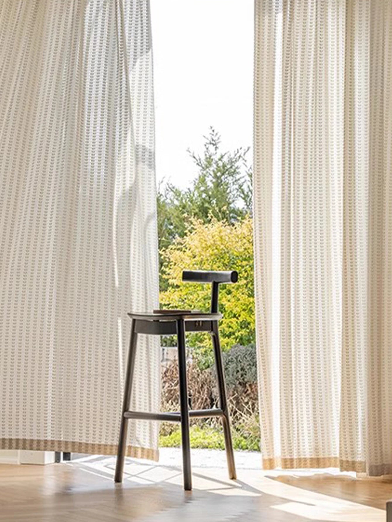 Cream screen curtain